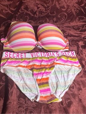 Victoria's Secret Striped Push-Up Bra & Bikini Set in Multicolor 38D XL